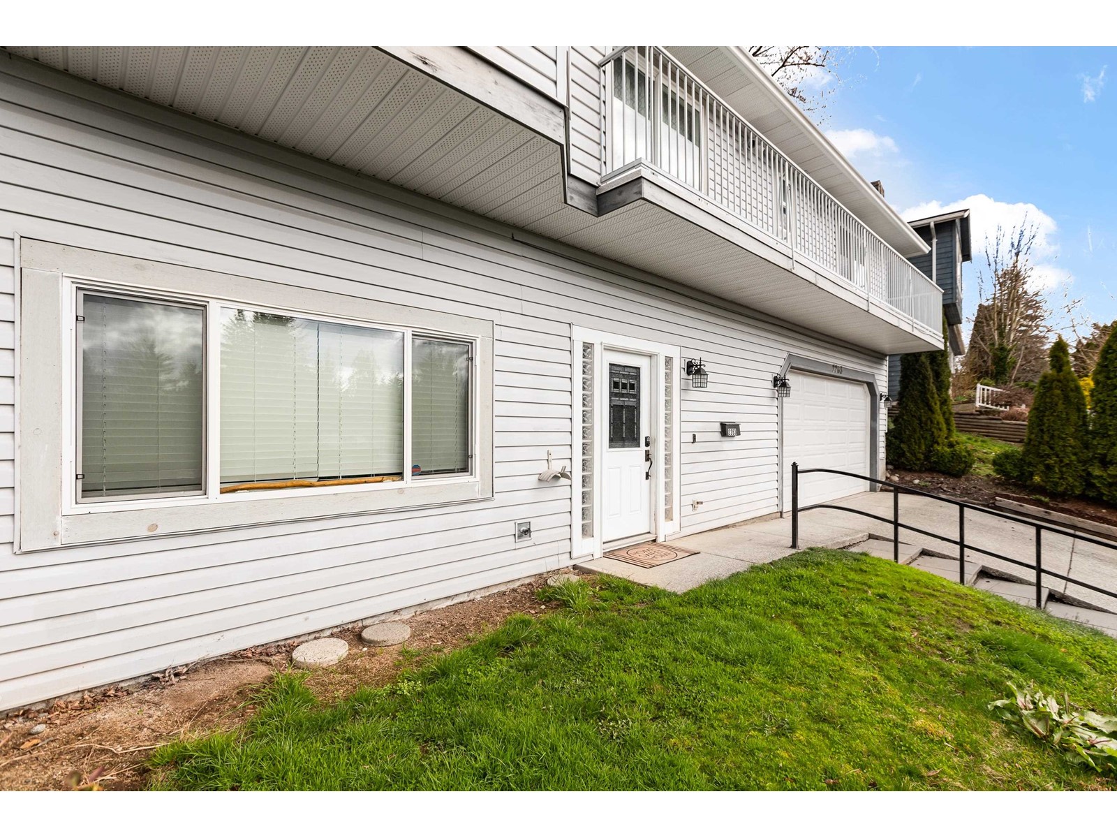 Property at 2263 SENTINEL DRIVE image 3