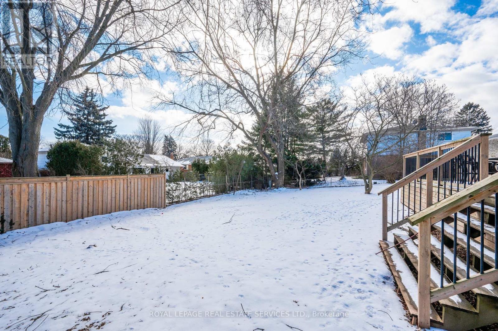 2138 Rebecca Street, Oakville, Ontario  L6L 2A5 - Photo 9 - W11965500