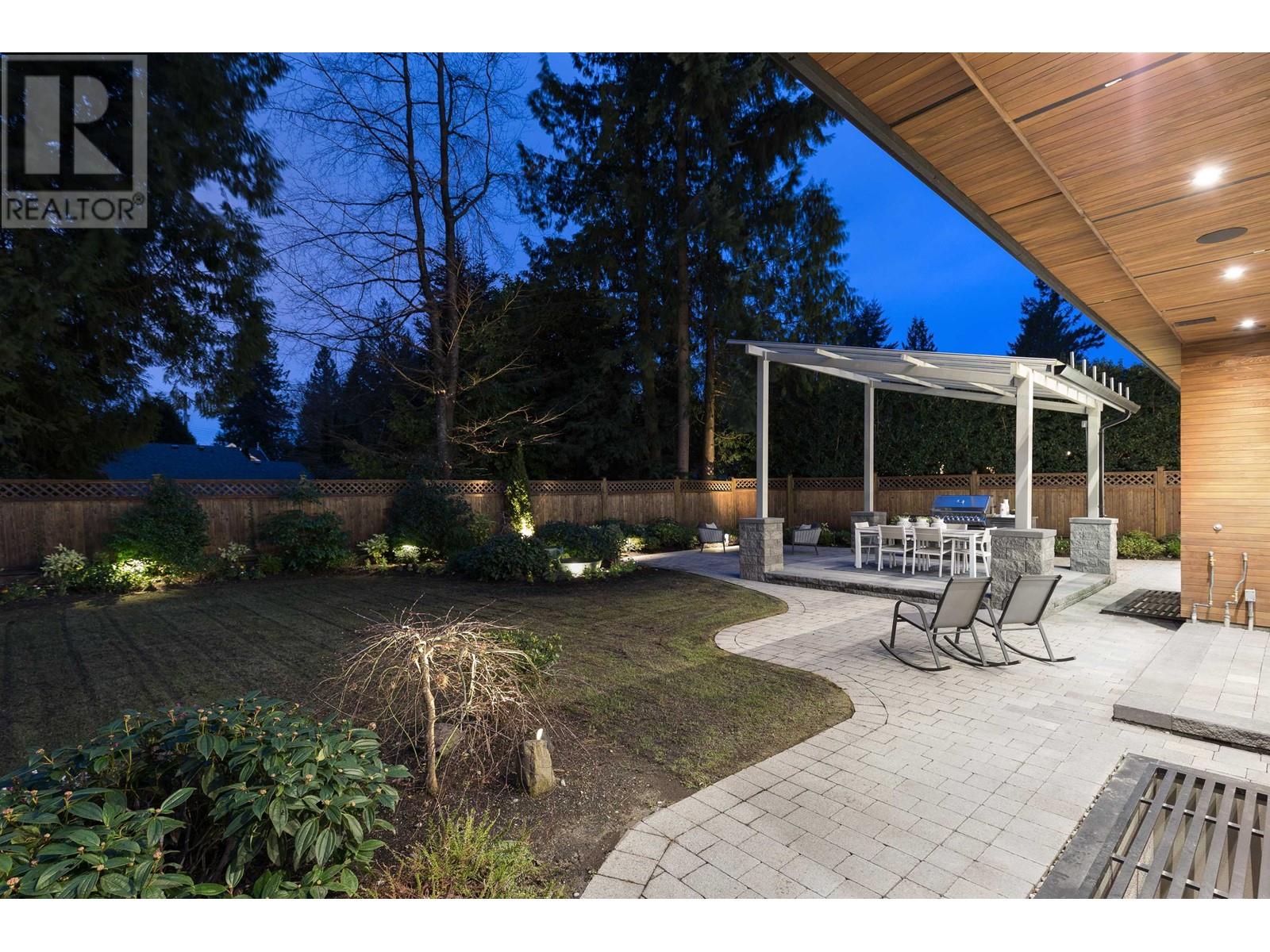 1275 Bedford Court, North Vancouver, British Columbia  V7R 1L1 - Photo 36 - R2965011