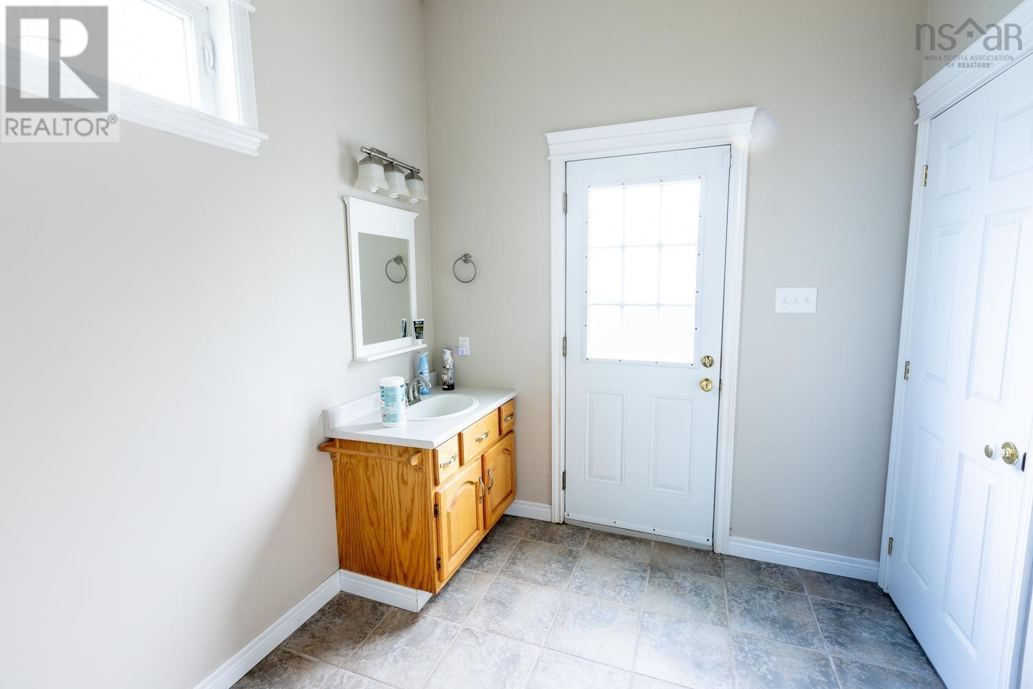 136 Brookside Road, Bible Hill, Nova Scotia  B6L 2A9 - Photo 49 - 202502412