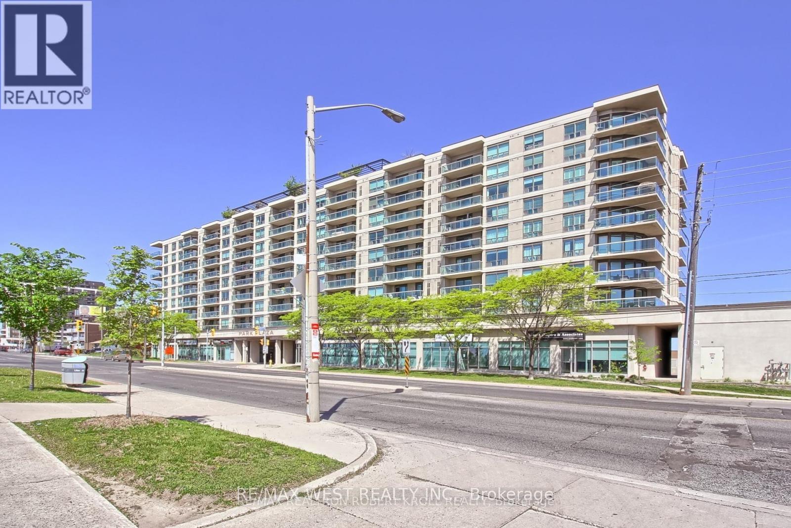 212 - 1030 Sheppard Avenue W, Toronto, Ontario  M3H 6C1 - Photo 1 - C11963266