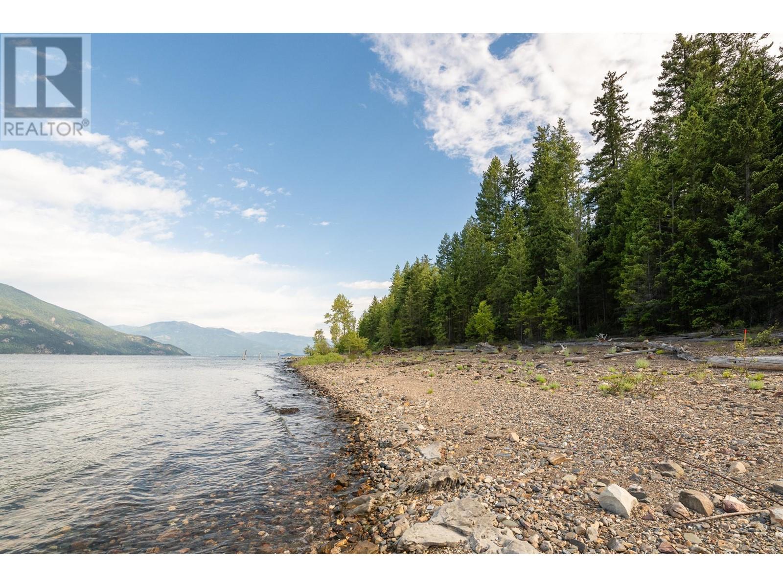 13828 3a Highway, Gray Creek, British Columbia  V0B 1S0 - Photo 5 - 10334428