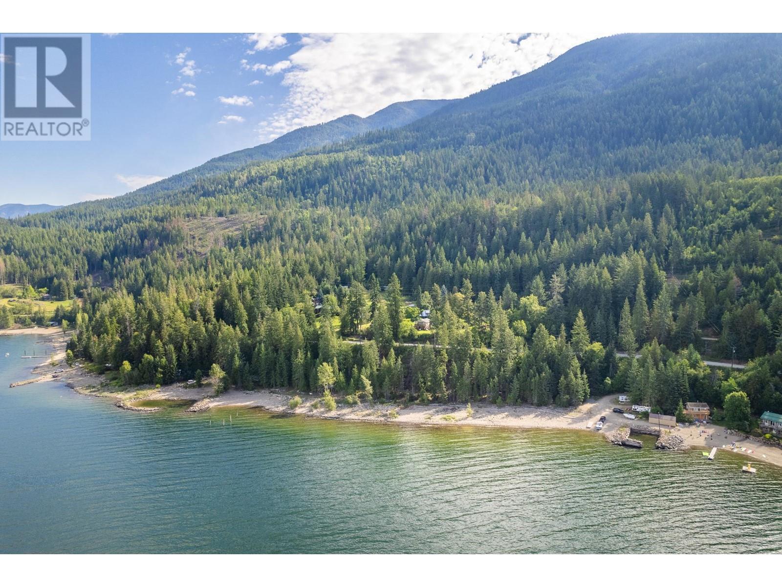 13828 3a Highway, Gray Creek, British Columbia  V0B 1S0 - Photo 9 - 10334428