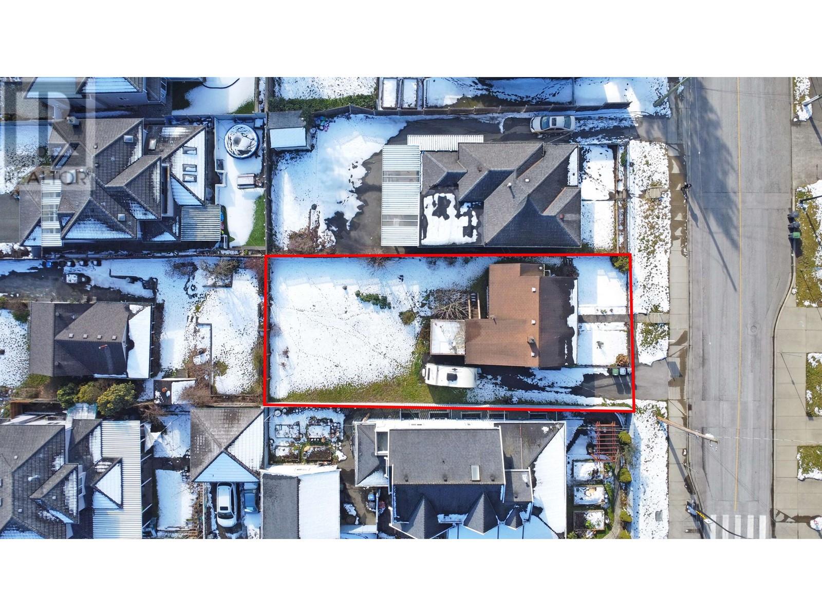 2206 Eighth Avenue, New Westminster, British Columbia  V3M 2V1 - Photo 5 - R2962104