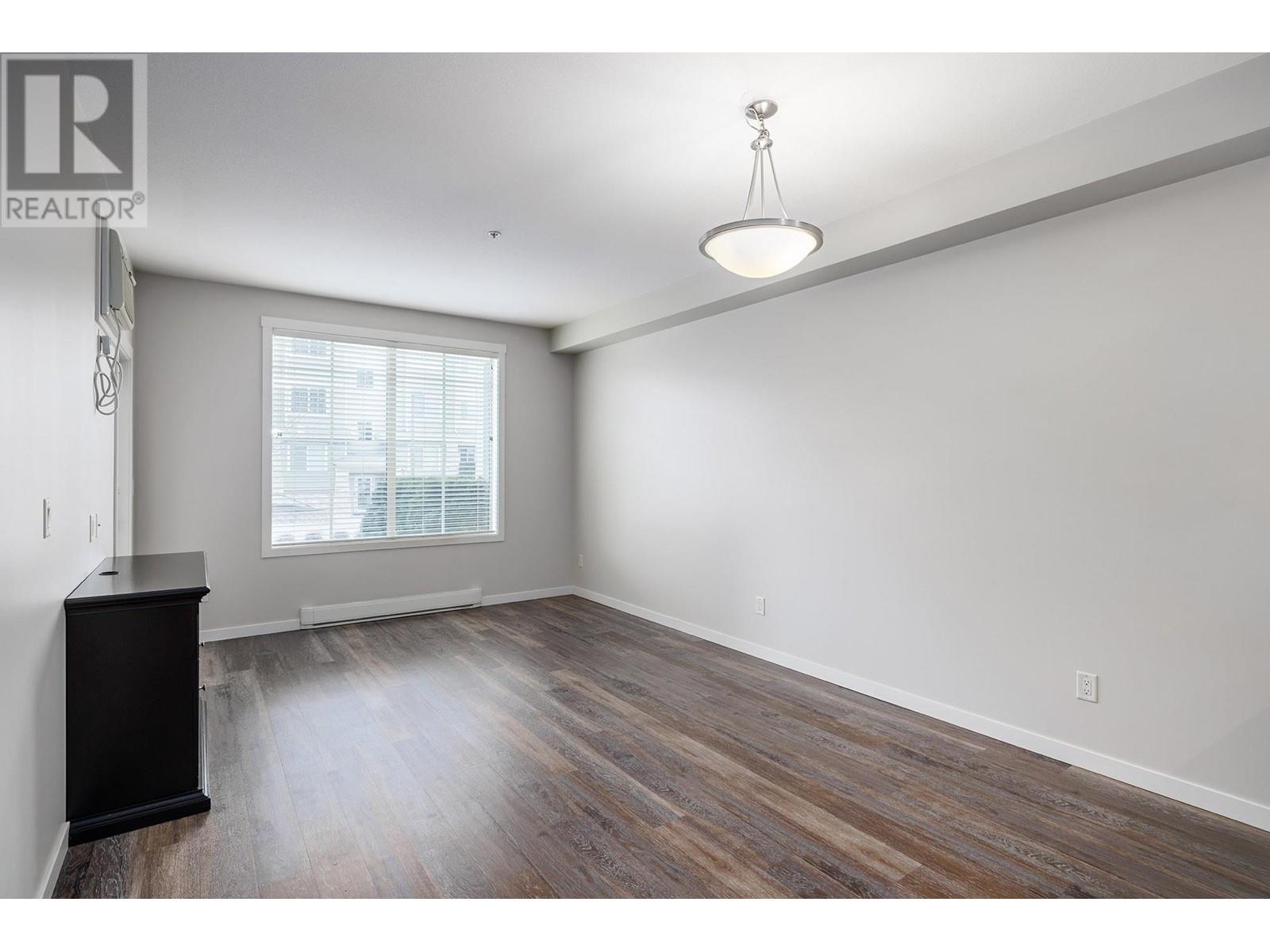 Property at 3731 Casorso Road Unit# 101 image 2