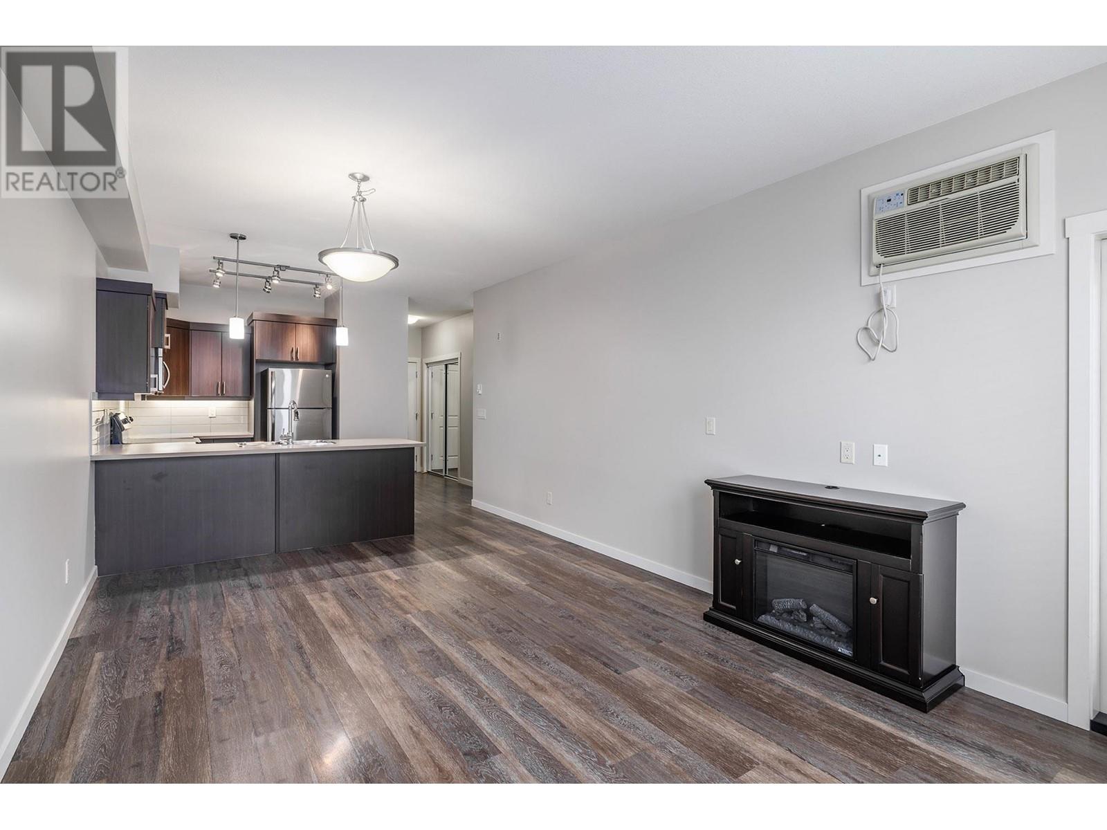Property at 3731 Casorso Road Unit# 101 image 4