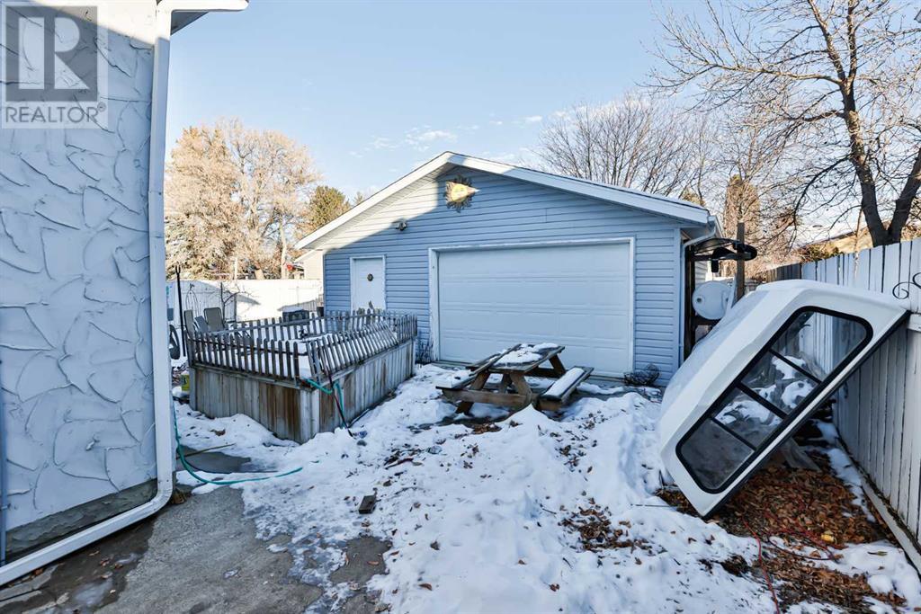 2107 11 Street, Coaldale, Alberta  T1M 1C1 - Photo 28 - A2193622