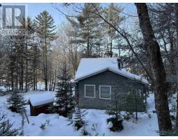 649 Back Road, East Kemptville, Ca