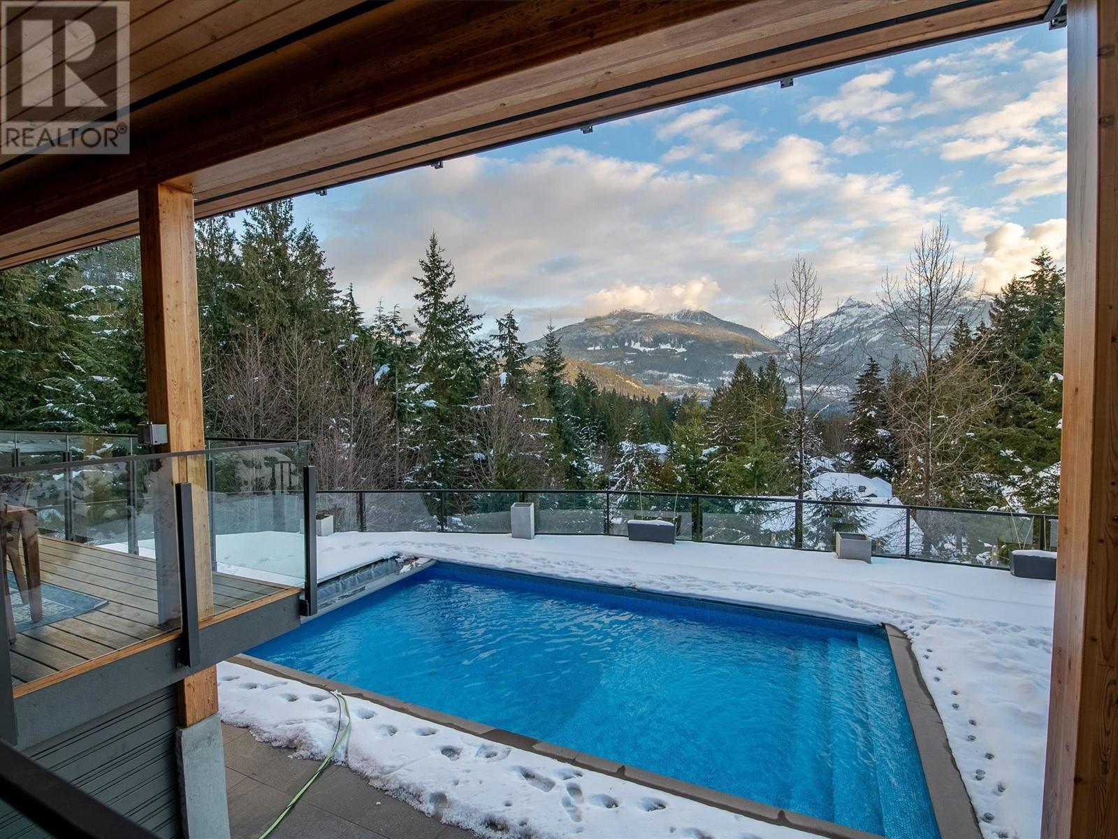 9 40781 THUNDERBIRD RIDGE