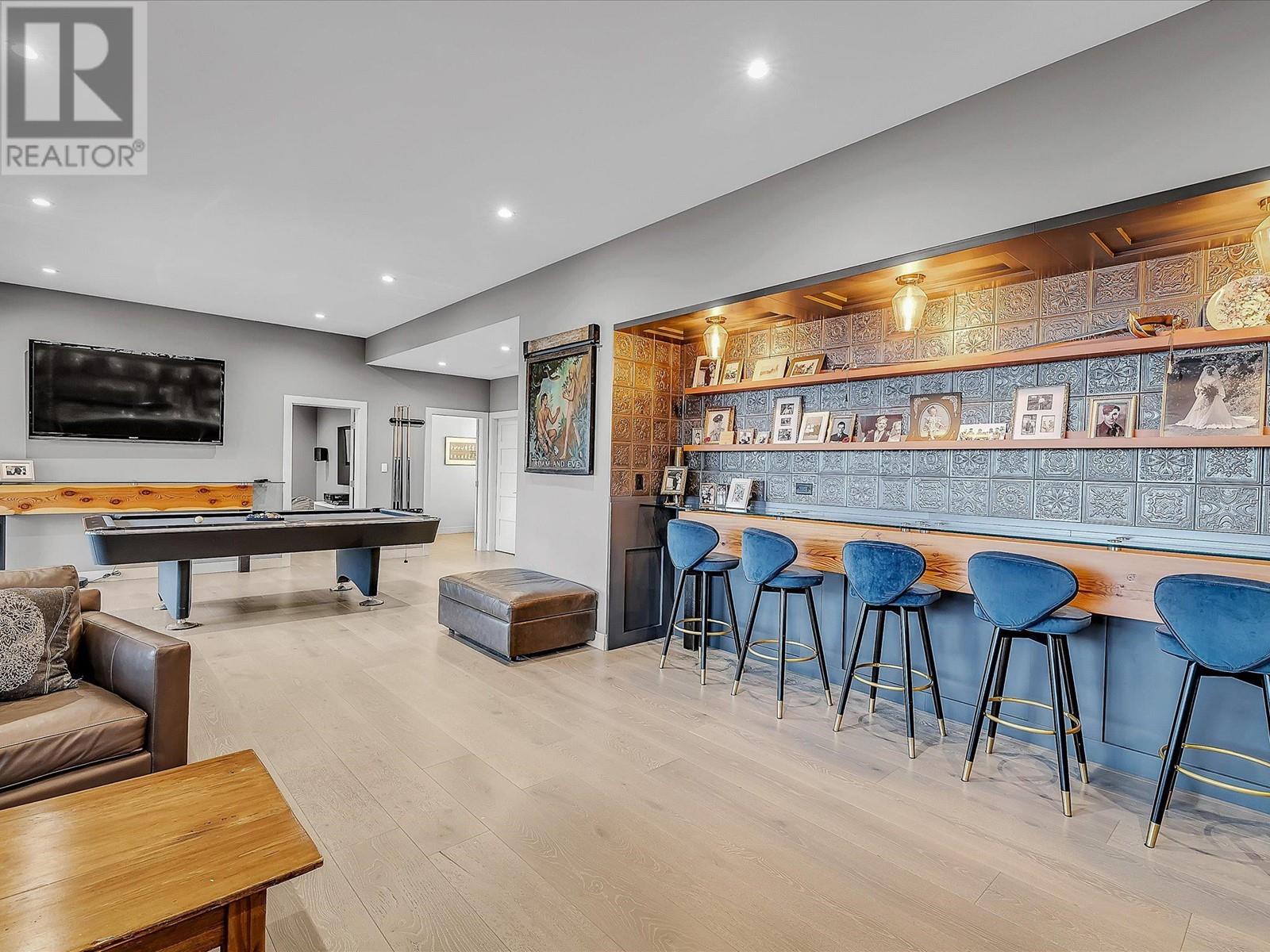 9 40781 THUNDERBIRD RIDGE