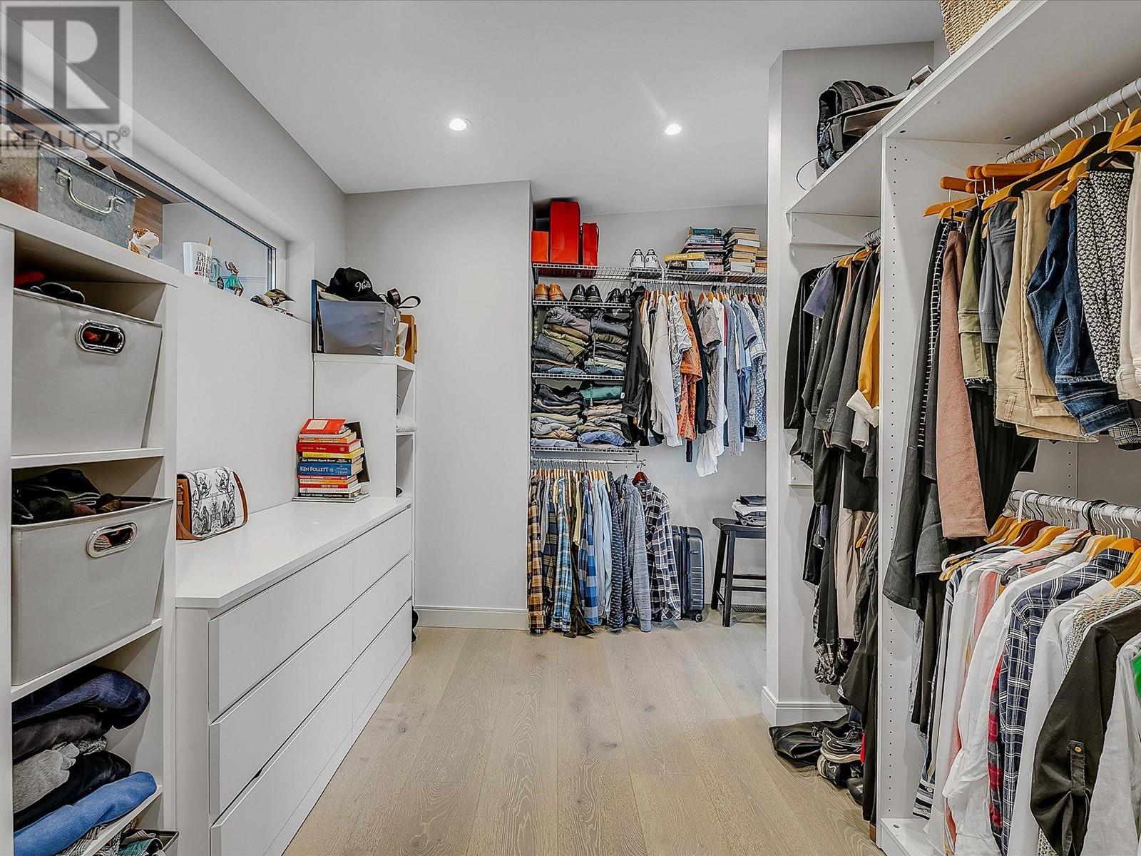 9 40781 THUNDERBIRD RIDGE