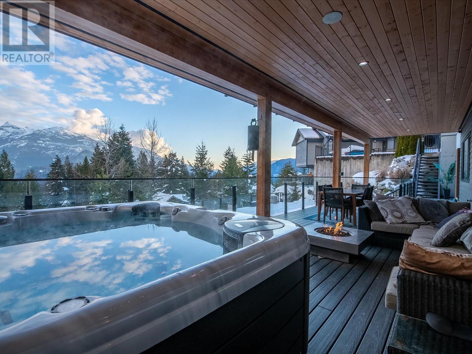 9 40781 THUNDERBIRD RIDGE