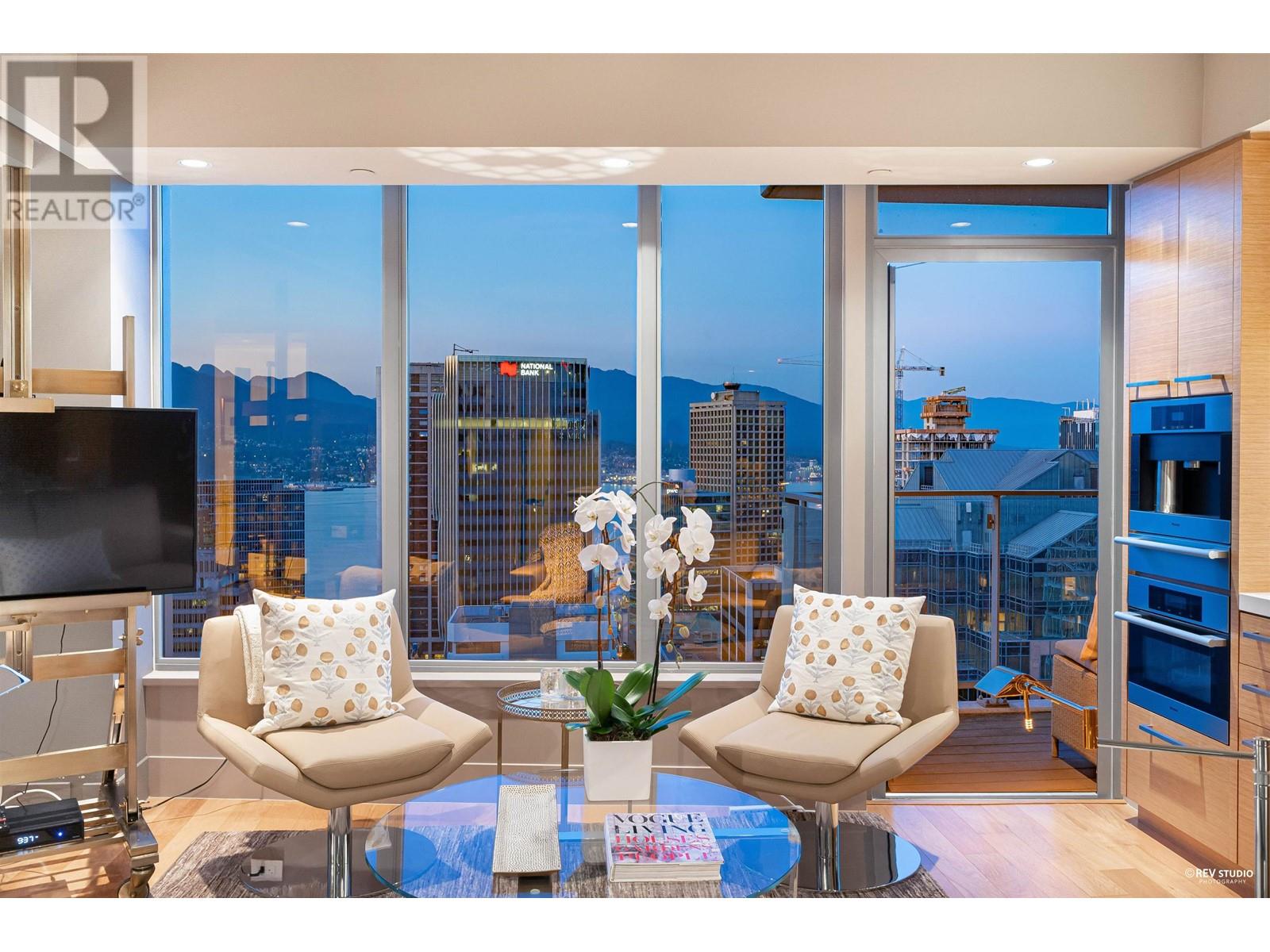 2703 667 HOWE STREET, vancouver, British Columbia
