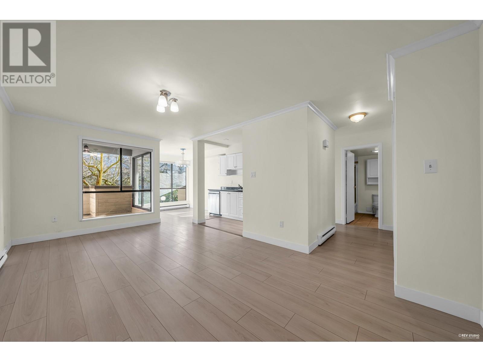 206 1363 Clyde Avenue, West Vancouver, British Columbia  V7T 2W9 - Photo 5 - R2965083