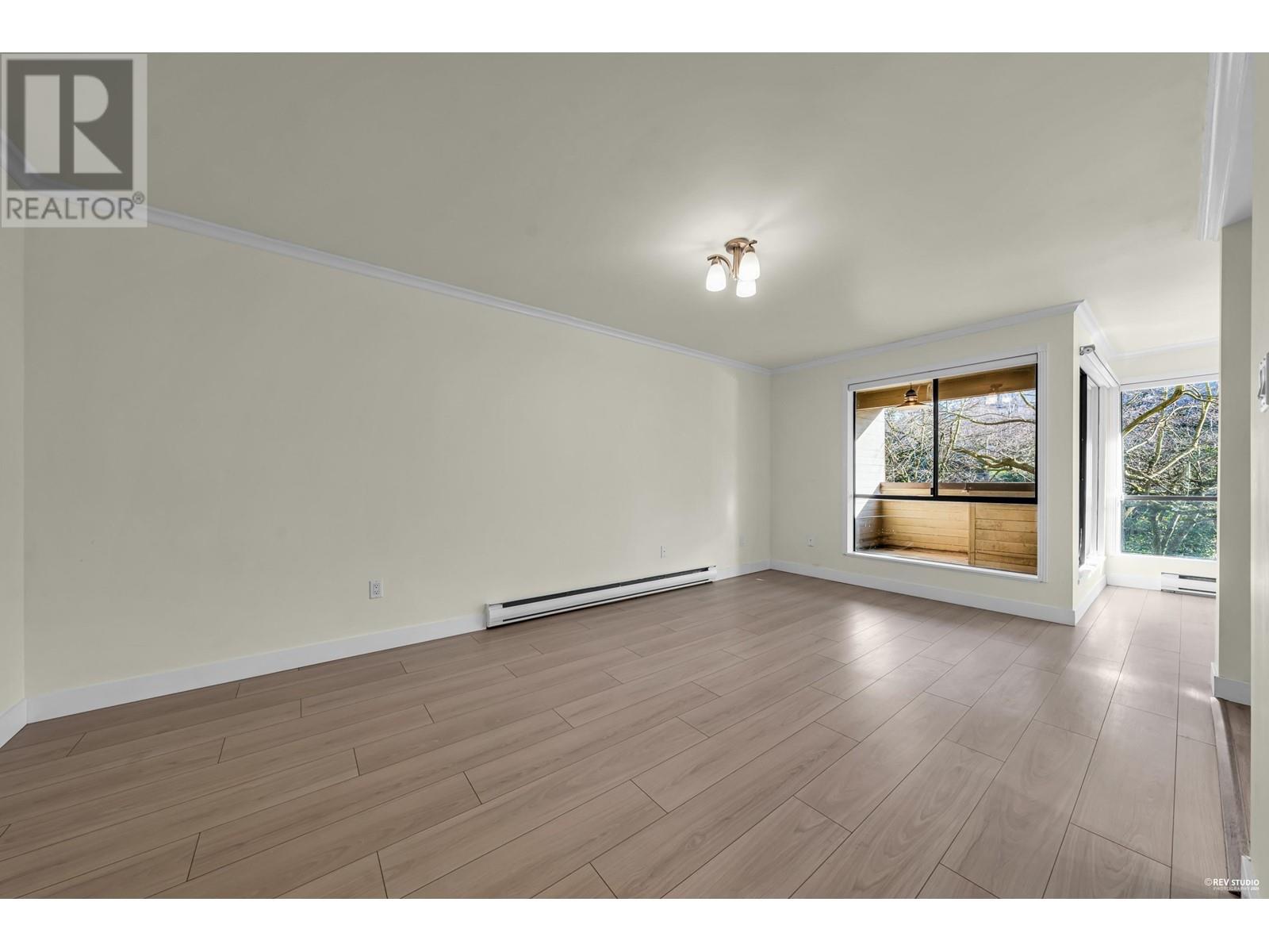206 1363 Clyde Avenue, West Vancouver, British Columbia  V7T 2W9 - Photo 9 - R2965083