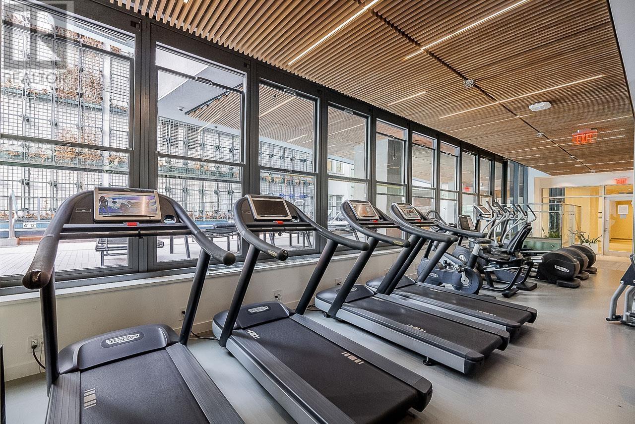 Listing Picture 32 of 35 : 3507 777 RICHARDS STREET, Vancouver / 溫哥華 - 魯藝地產 Yvonne Lu Group - MLS Medallion Club Member