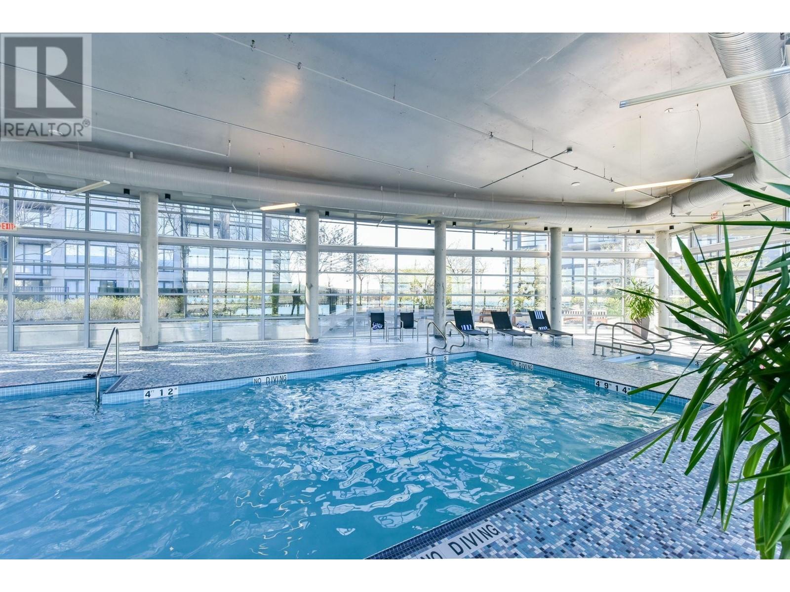 Listing Picture 23 of 25 : 802 3333 CORVETTE WAY, Richmond / 烈治文 - 魯藝地產 Yvonne Lu Group - MLS Medallion Club Member