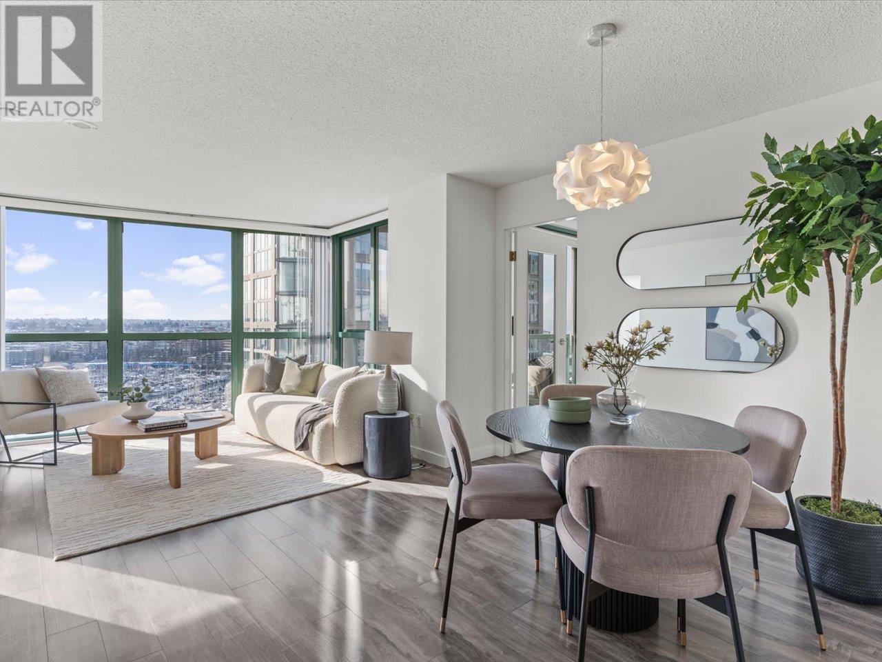 1602 907 BEACH AVENUE, Vancouver