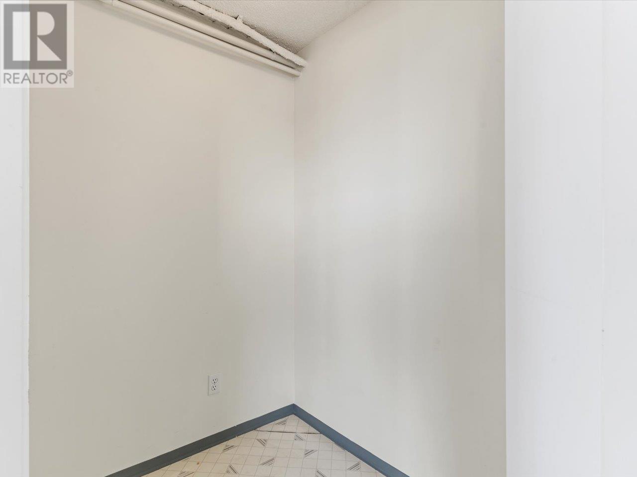 Listing Picture 9 of 22 : 1602 907 BEACH AVENUE, Vancouver / 溫哥華 - 魯藝地產 Yvonne Lu Group - MLS Medallion Club Member