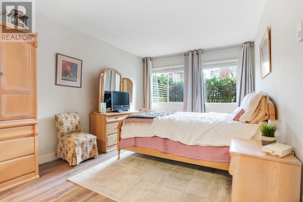 Listing Picture 17 of 33 : 103 1508 MARINER WALK, Vancouver / 溫哥華 - 魯藝地產 Yvonne Lu Group - MLS Medallion Club Member