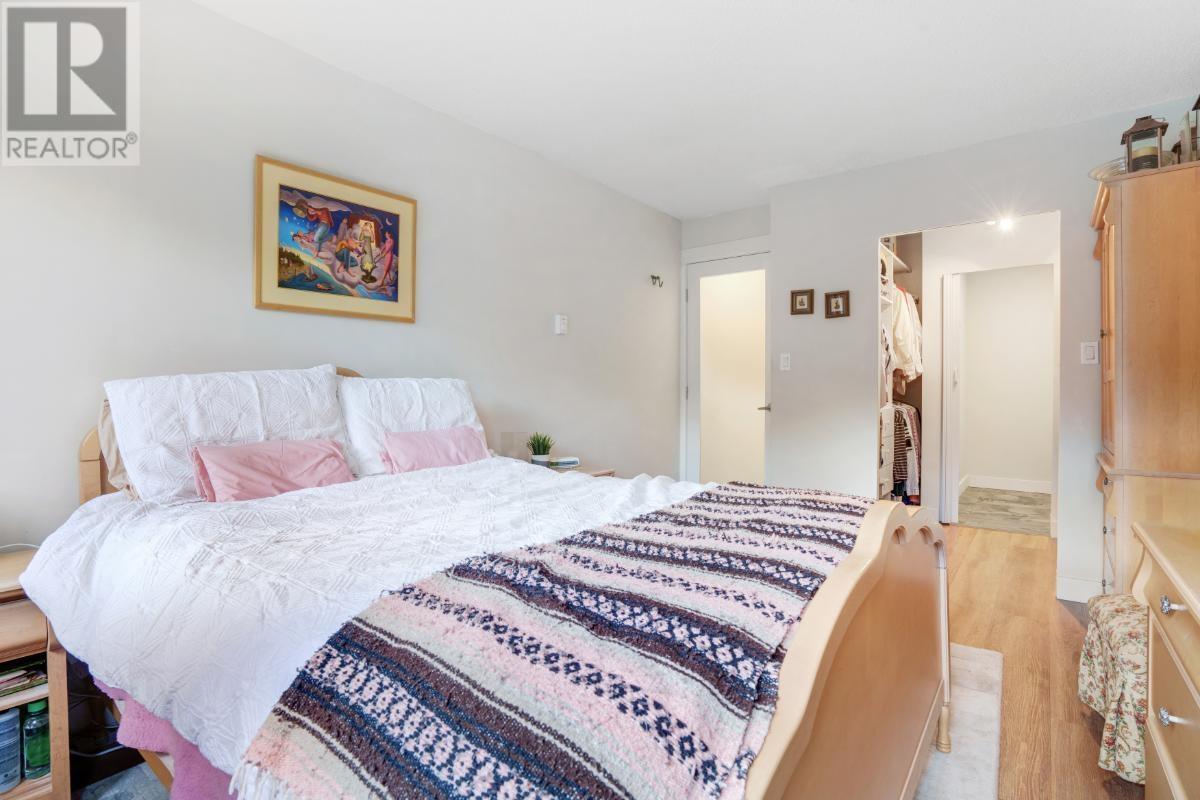 Listing Picture 18 of 33 : 103 1508 MARINER WALK, Vancouver / 溫哥華 - 魯藝地產 Yvonne Lu Group - MLS Medallion Club Member