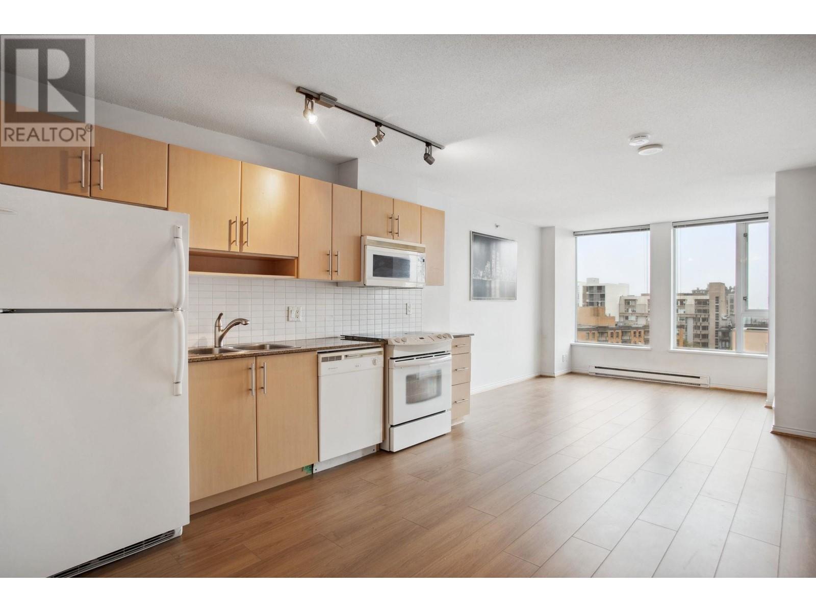 Listing Picture 7 of 29 : 1105 550 TAYLOR STREET, Vancouver / 溫哥華 - 魯藝地產 Yvonne Lu Group - MLS Medallion Club Member