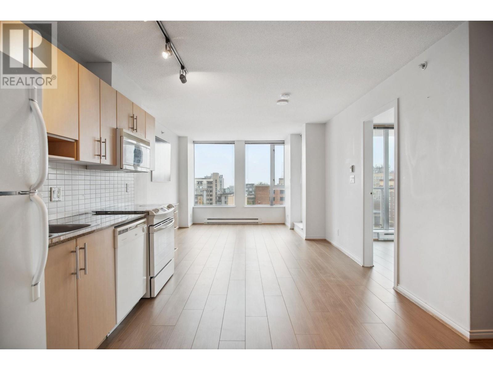 Listing Picture 6 of 29 : 1105 550 TAYLOR STREET, Vancouver / 溫哥華 - 魯藝地產 Yvonne Lu Group - MLS Medallion Club Member