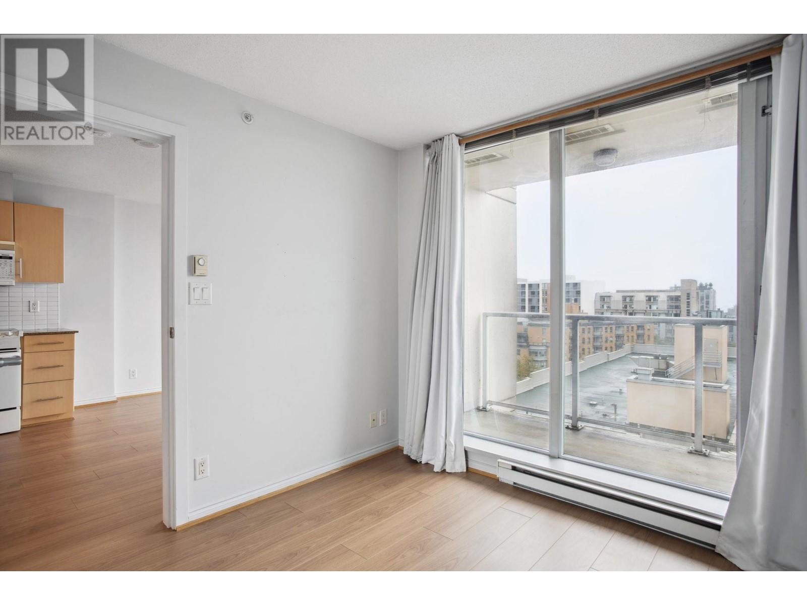 Listing Picture 15 of 29 : 1105 550 TAYLOR STREET, Vancouver / 溫哥華 - 魯藝地產 Yvonne Lu Group - MLS Medallion Club Member