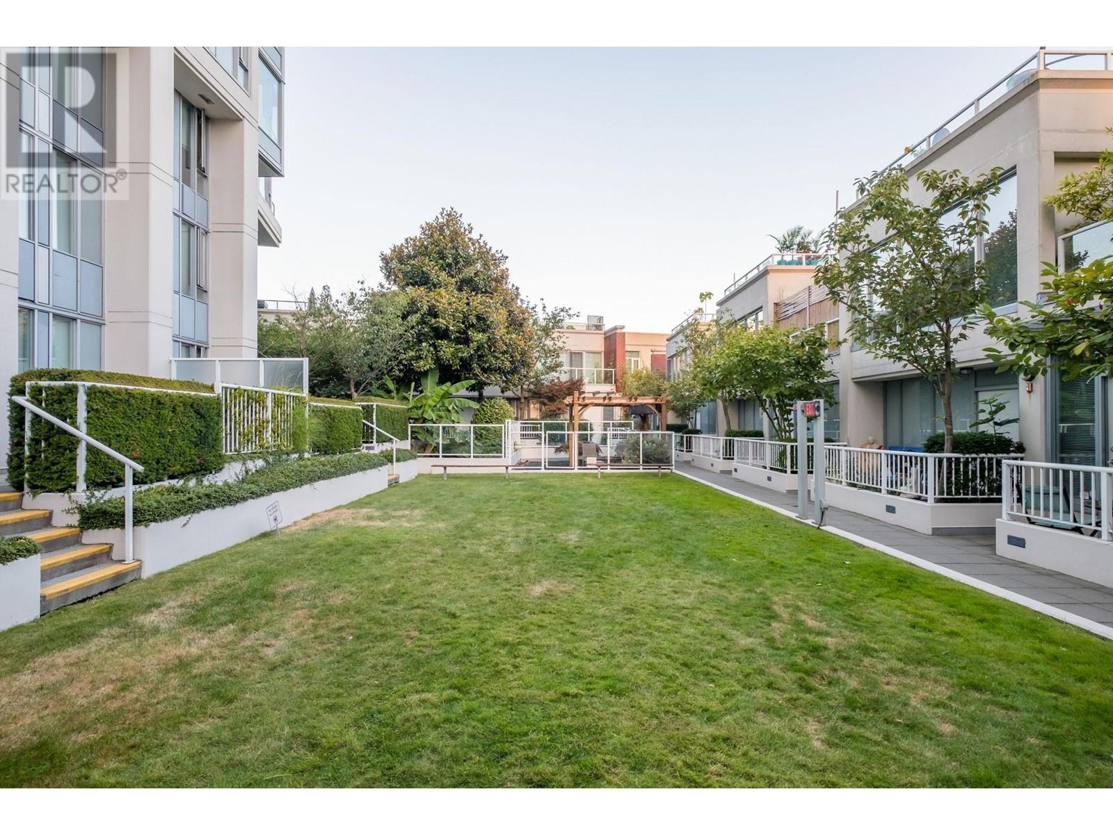 Listing Picture 25 of 29 : 1105 550 TAYLOR STREET, Vancouver / 溫哥華 - 魯藝地產 Yvonne Lu Group - MLS Medallion Club Member