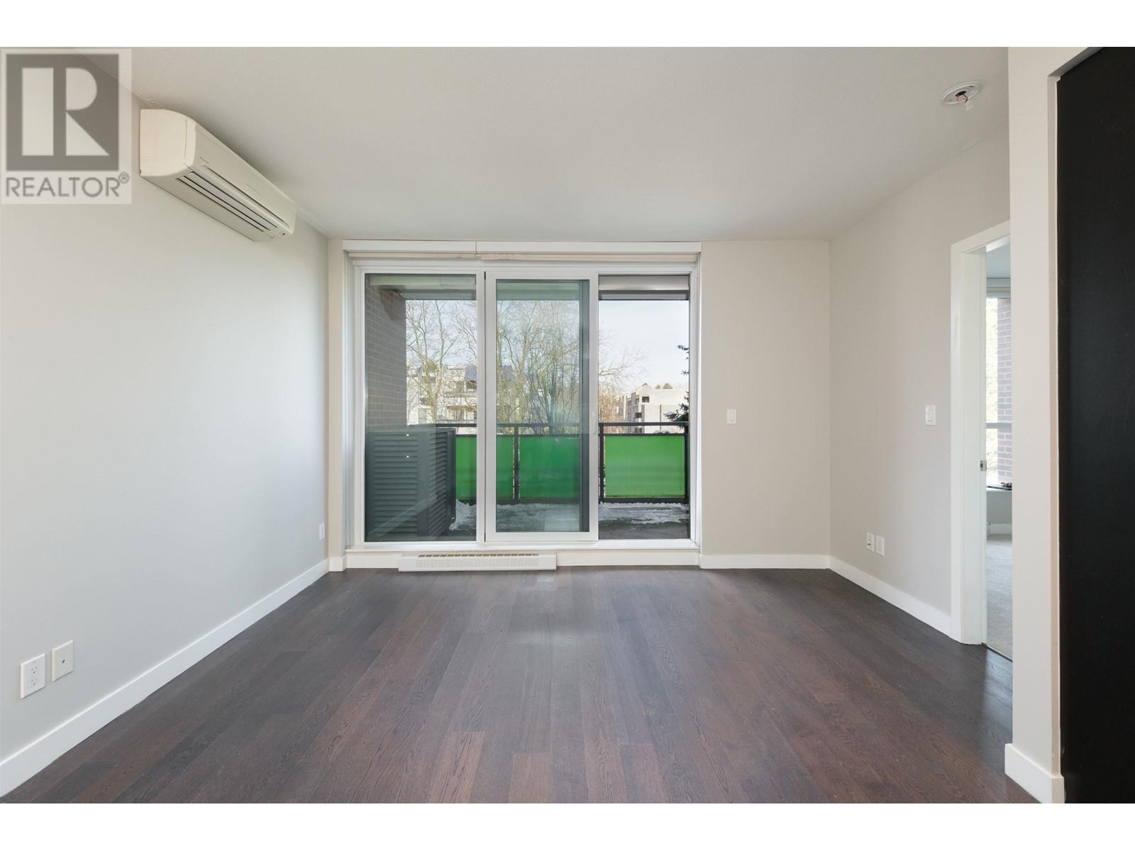 301 6180 Cooney Road, Richmond, British Columbia  V6Y 0H2 - Photo 2 - R2964943
