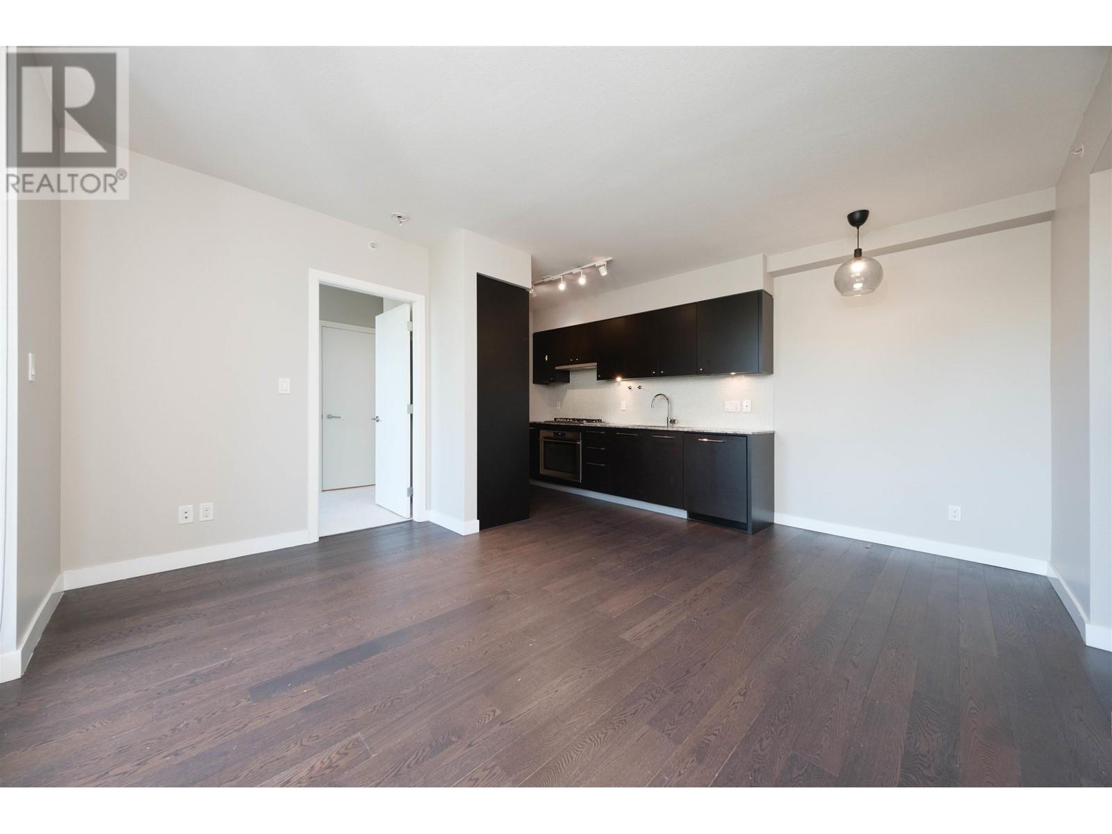 301 6180 Cooney Road, Richmond, British Columbia  V6Y 0H2 - Photo 3 - R2964943