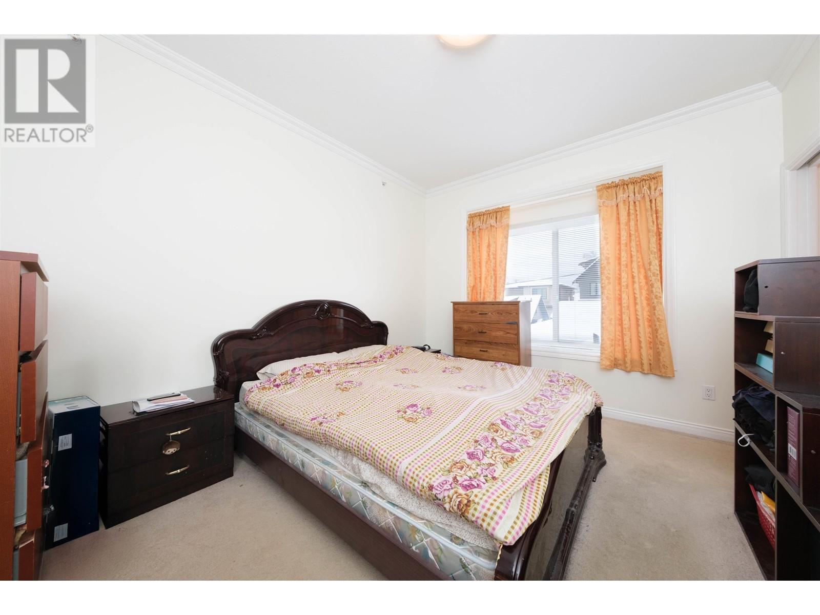 Listing Picture 16 of 36 : 2780 E 26TH AVENUE, Vancouver / 溫哥華 - 魯藝地產 Yvonne Lu Group - MLS Medallion Club Member