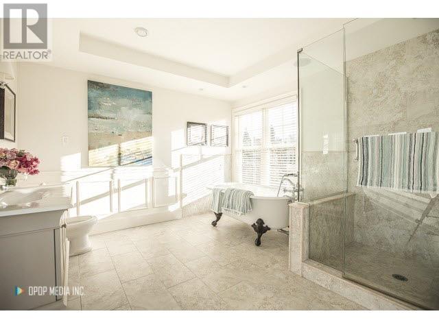 Listing Picture 15 of 16 : 1416 WESBROOK CRESCENT, Vancouver / 溫哥華 - 魯藝地產 Yvonne Lu Group - MLS Medallion Club Member