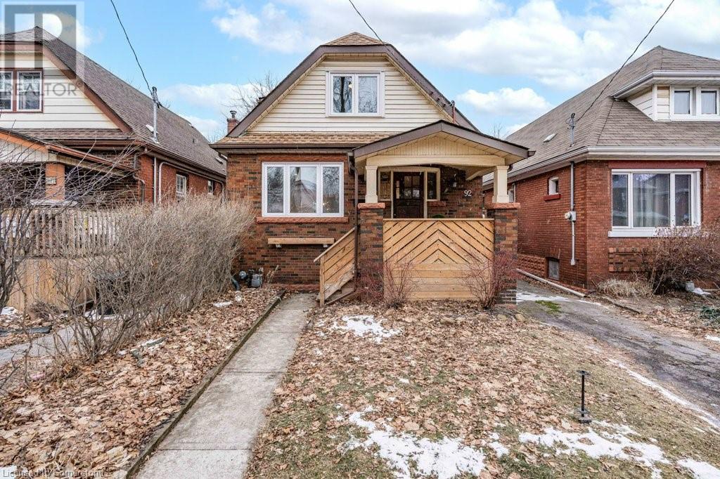 92 Graham Avenue S, Hamilton, Ontario  L8K 2M3 - Photo 3 - 40692837