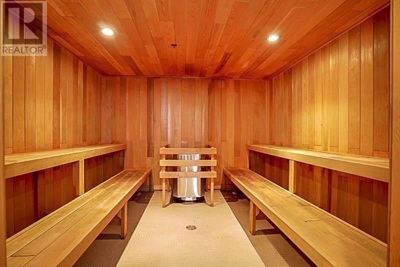 Listing Picture 15 of 37 : 810 6200 RIVER ROAD, Richmond / 烈治文 - 魯藝地產 Yvonne Lu Group - MLS Medallion Club Member