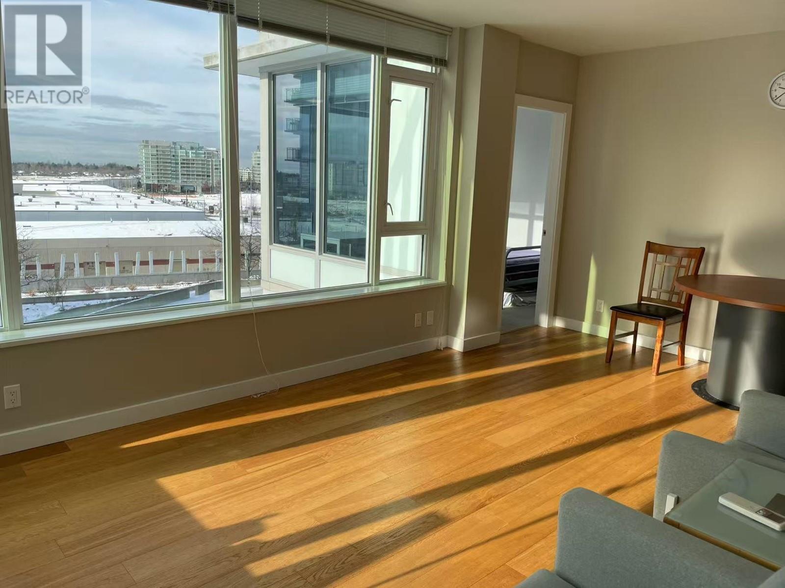 Listing Picture 27 of 37 : 810 6200 RIVER ROAD, Richmond / 烈治文 - 魯藝地產 Yvonne Lu Group - MLS Medallion Club Member