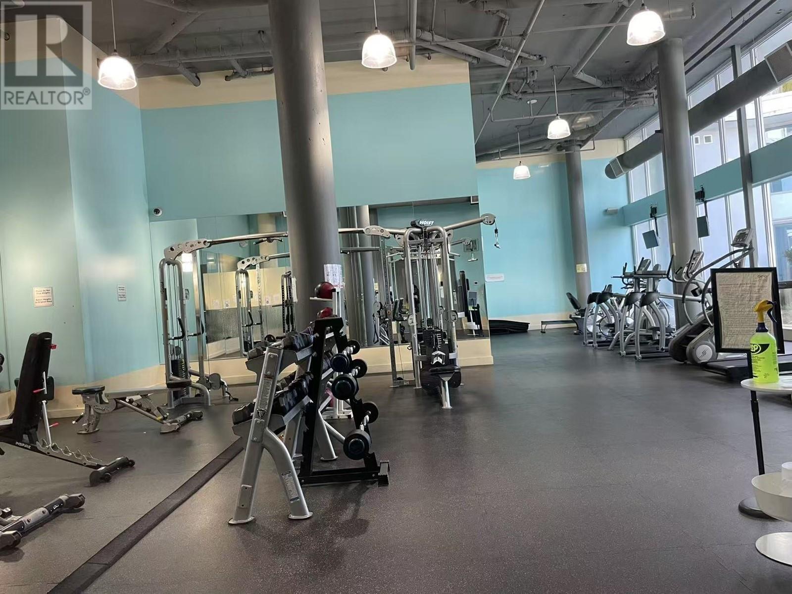 Listing Picture 37 of 37 : 810 6200 RIVER ROAD, Richmond / 烈治文 - 魯藝地產 Yvonne Lu Group - MLS Medallion Club Member