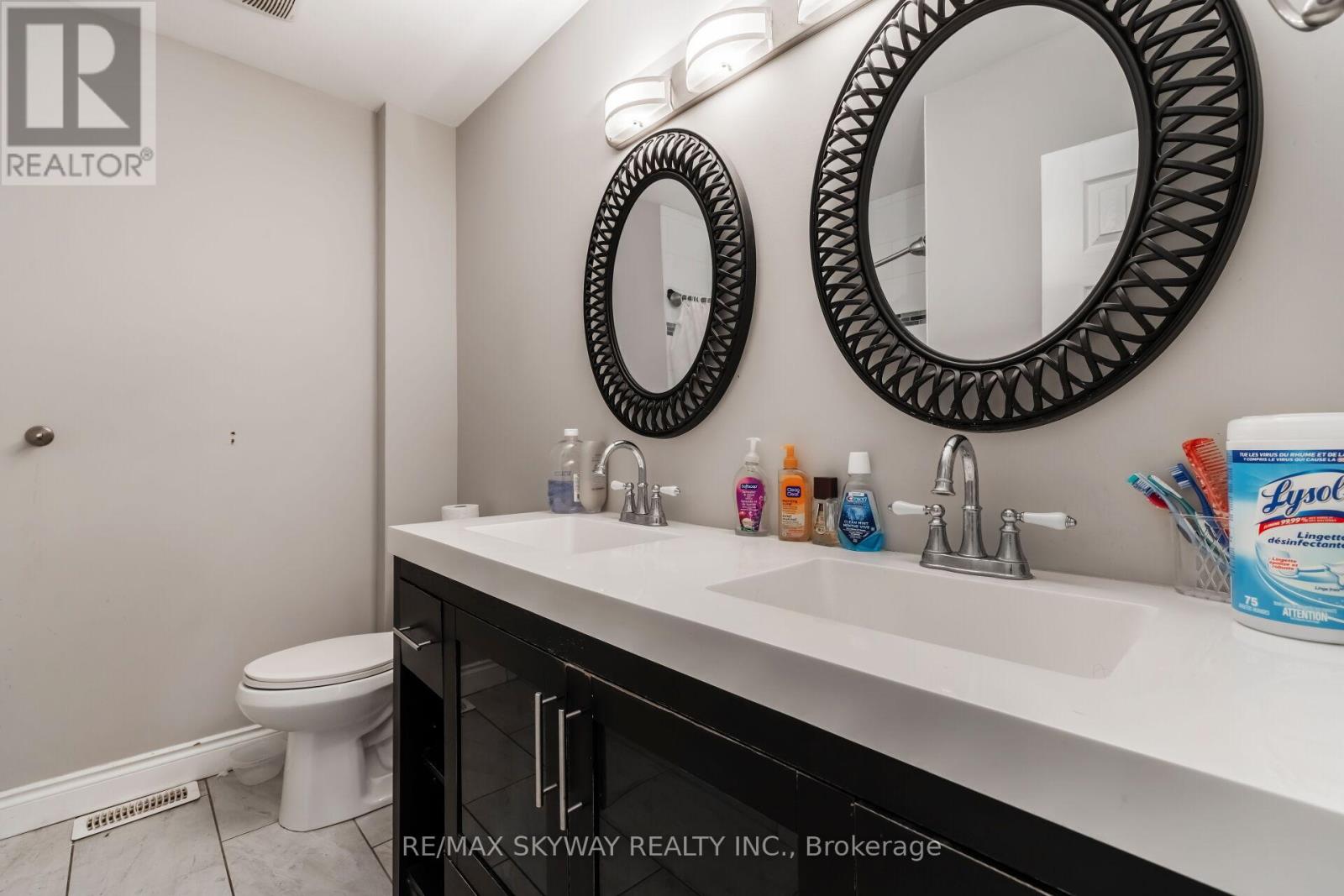 98 Jessie Street, Brampton, Ontario  L6Y 1L7 - Photo 25 - W11965746