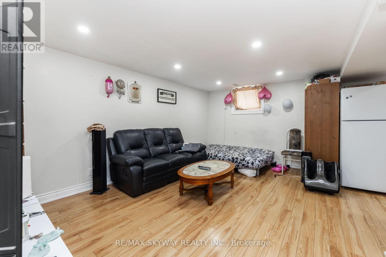 98 Jessie Street, Brampton, Ontario  L6Y 1L7 - Photo 37 - W11965746