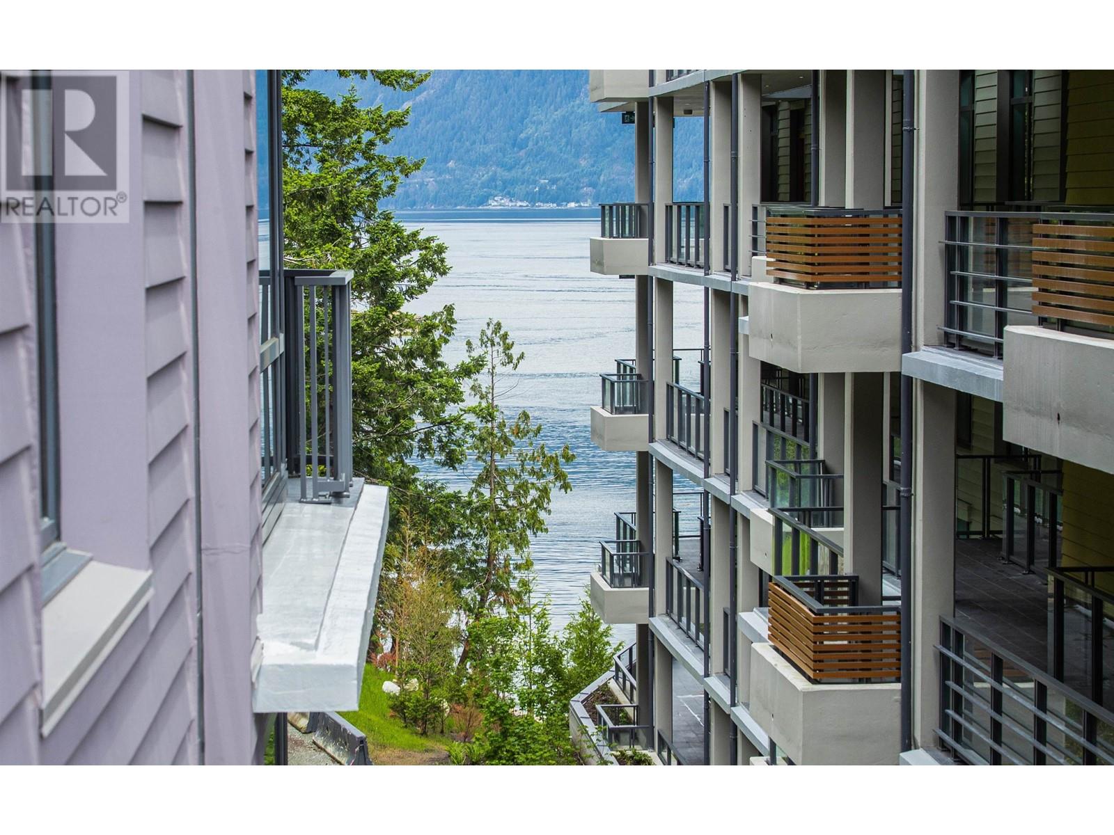 302 6699 Nelson Avenue, West Vancouver, British Columbia  V7W 2B2 - Photo 9 - R2964843
