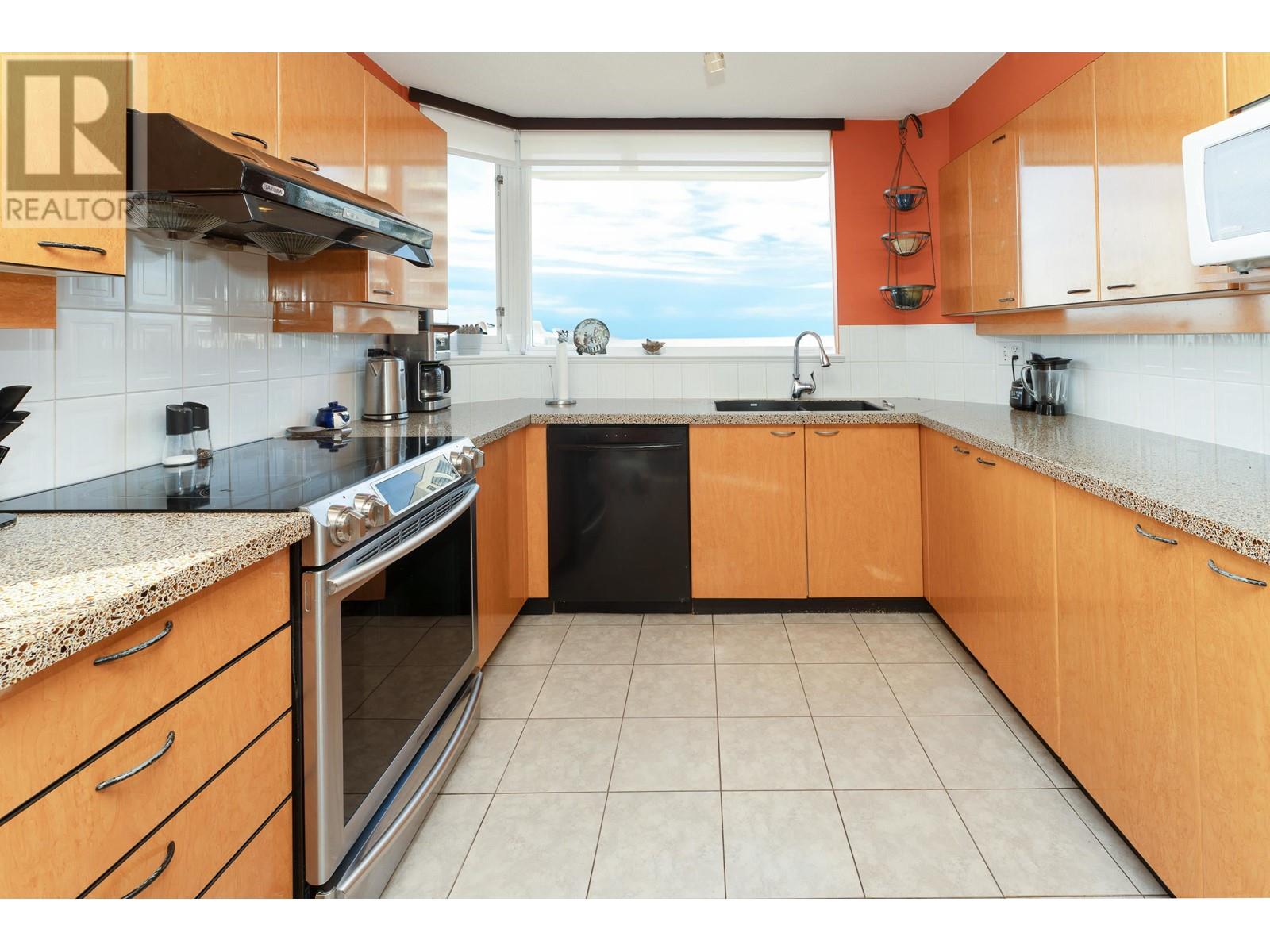1508 10 Laguna Court, New Westminster, British Columbia  V3M 6W3 - Photo 4 - R2965171