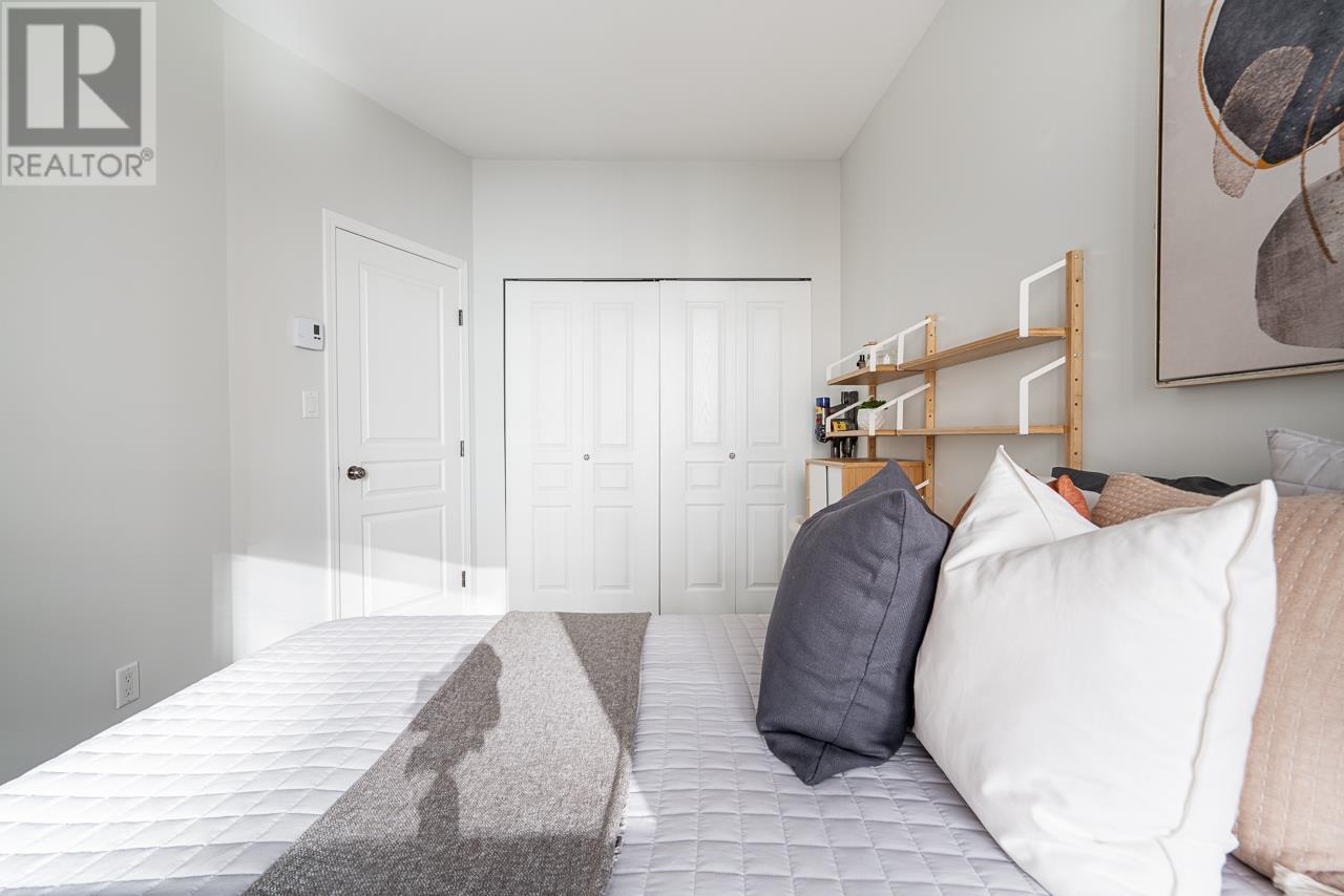 Listing Picture 15 of 29 : 304 2175 SALAL DRIVE, Vancouver / 溫哥華 - 魯藝地產 Yvonne Lu Group - MLS Medallion Club Member