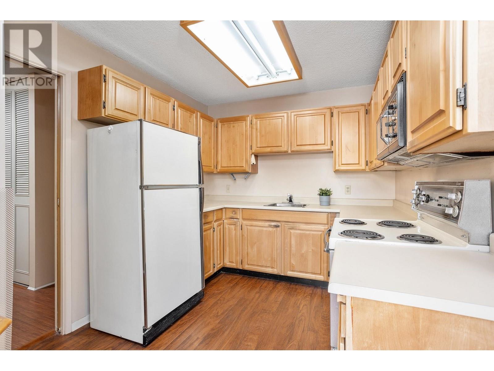 902 550 Eighth Street, New Westminster, British Columbia  V3M 3R9 - Photo 20 - R2965189