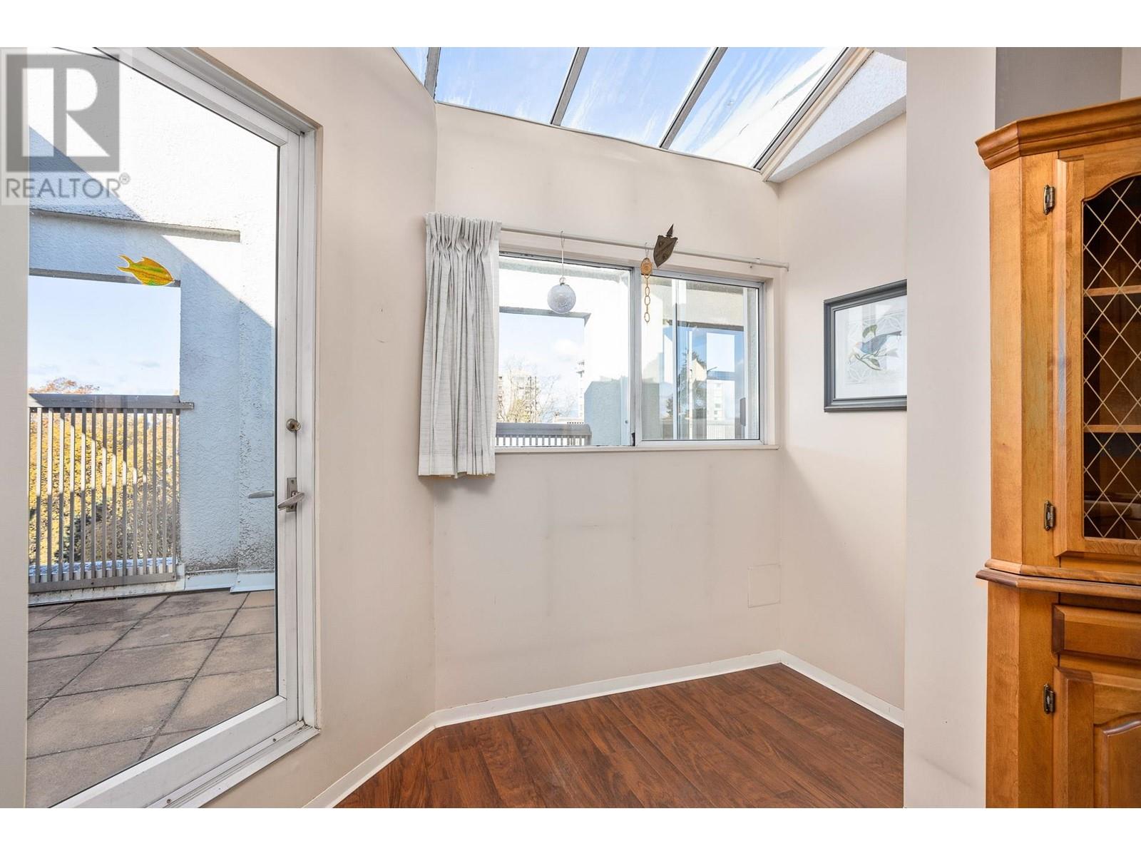902 550 Eighth Street, New Westminster, British Columbia  V3M 3R9 - Photo 25 - R2965189