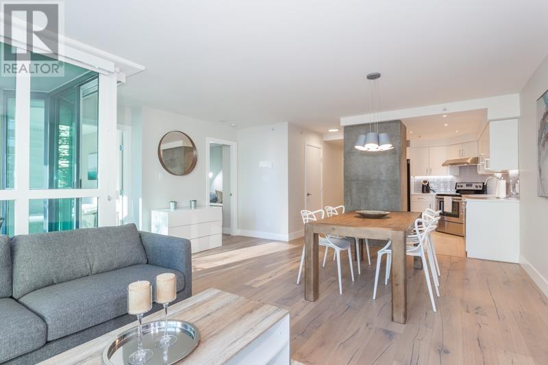 Listing Picture 8 of 21 : 504 1238 MELVILLE STREET, Vancouver / 溫哥華 - 魯藝地產 Yvonne Lu Group - MLS Medallion Club Member