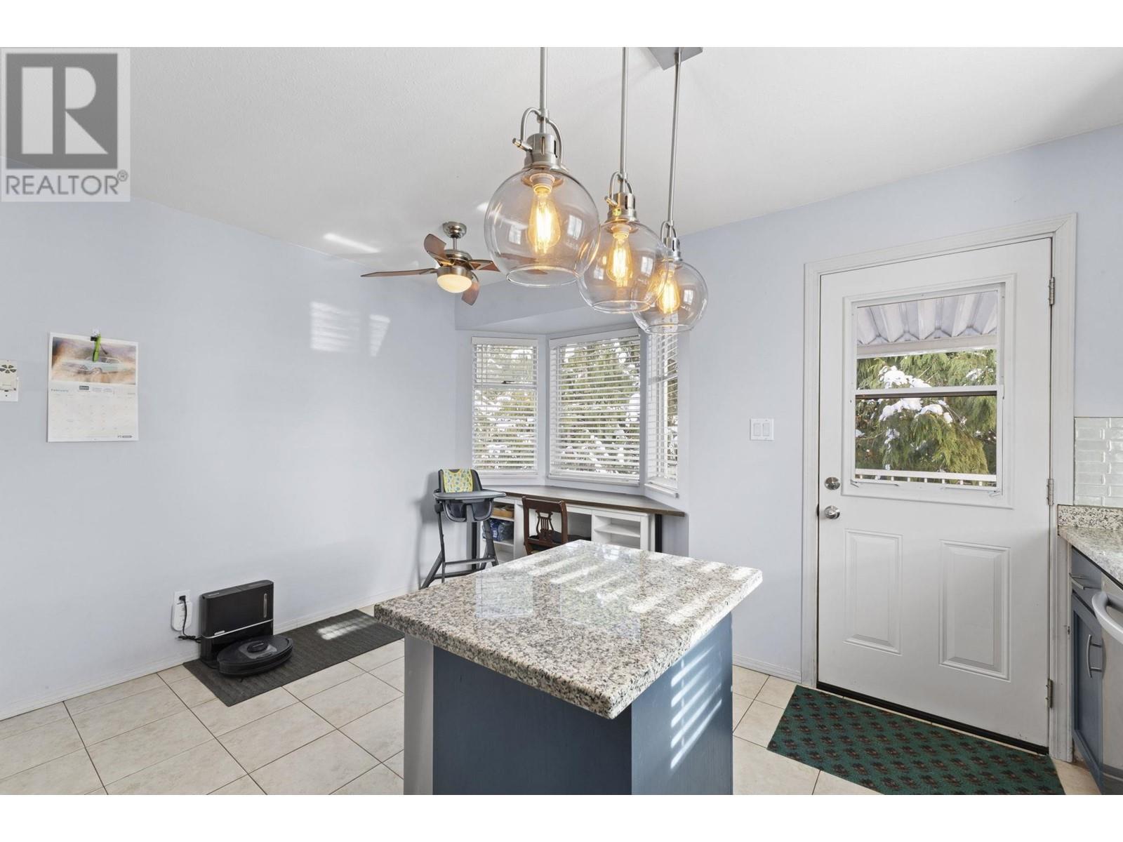 11888 249 Street, Maple Ridge, British Columbia  V4R 1Z4 - Photo 11 - R2965272