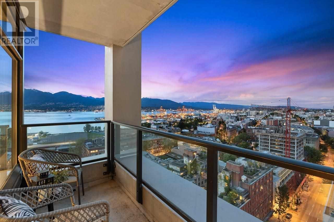 Listing Picture 9 of 15 : 1501 108 W CORDOVA STREET, Vancouver / 溫哥華 - 魯藝地產 Yvonne Lu Group - MLS Medallion Club Member