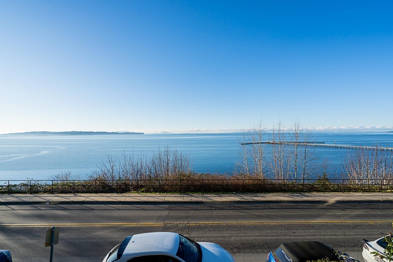15233 MARINE DRIVE, white rock, British Columbia