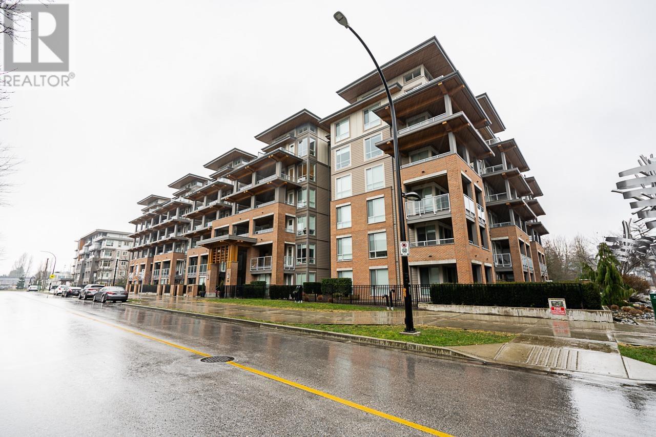Listing Picture 20 of 24 : 218 7133 14TH AVENUE, Burnaby / 本拿比 - 魯藝地產 Yvonne Lu Group - MLS Medallion Club Member