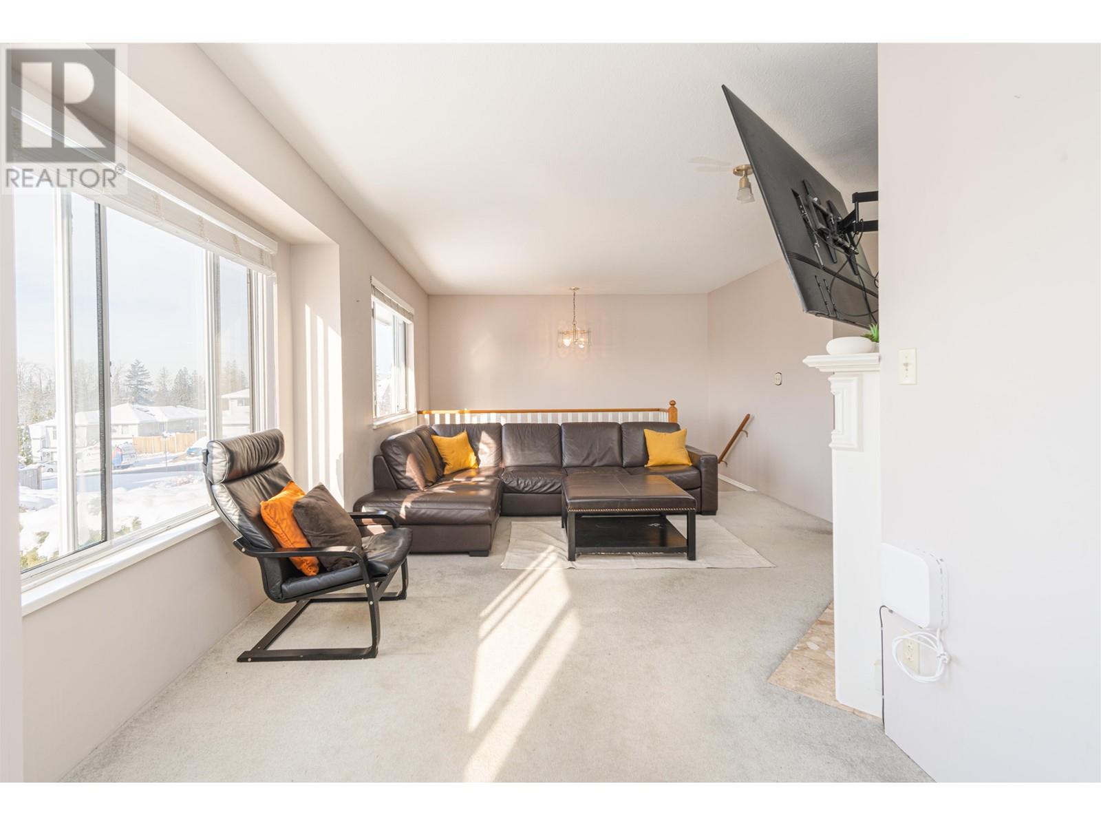 23027 Olund Crescent, Maple Ridge, British Columbia  V2X 0E8 - Photo 8 - R2964756